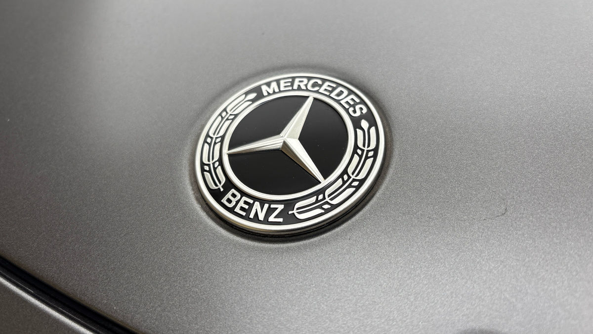 Mercedes-Benz GLB Image 24