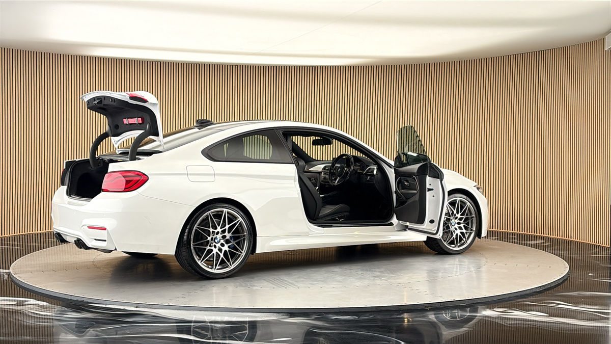 More views of BMW M4
