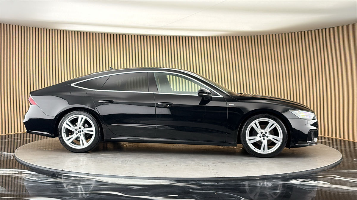 More views of Audi A7