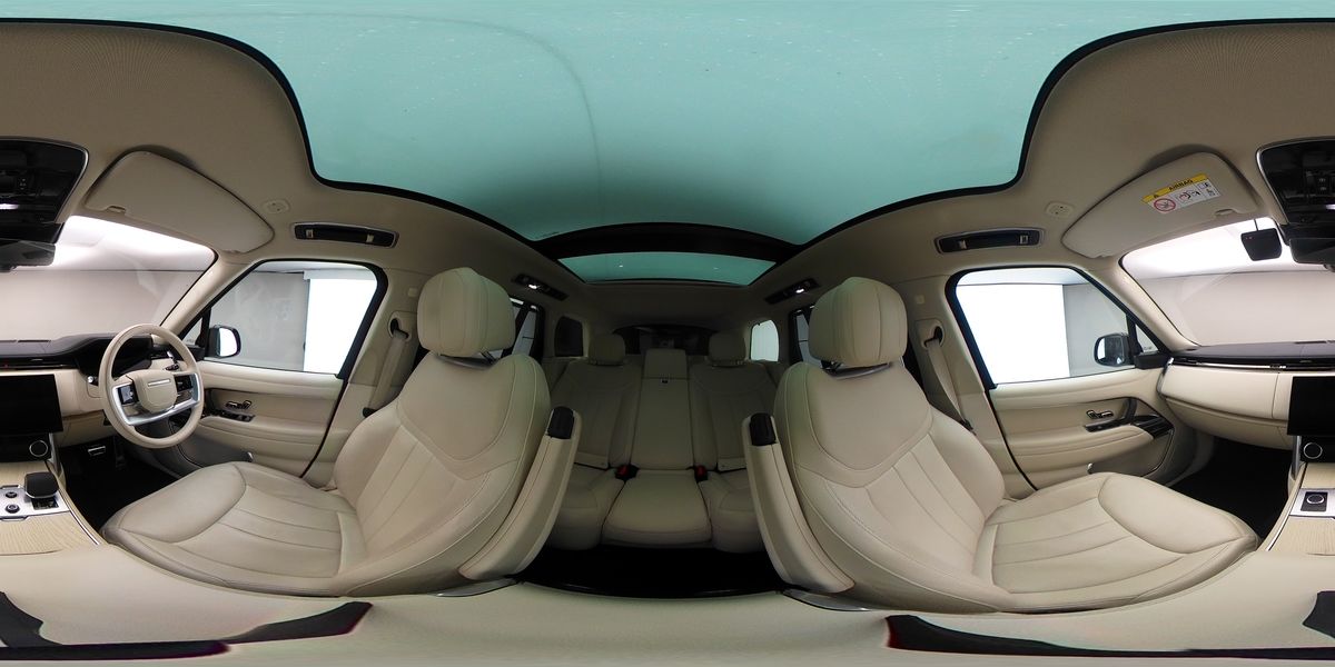 More views of Land Rover Range Rover