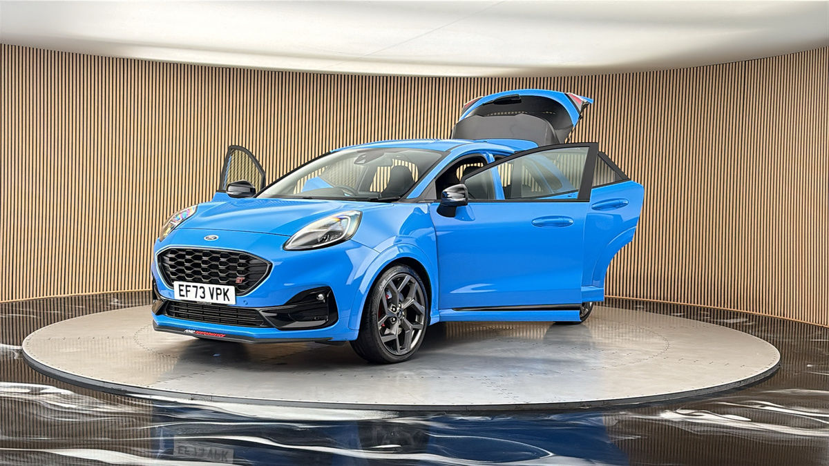 More views of Ford Puma
