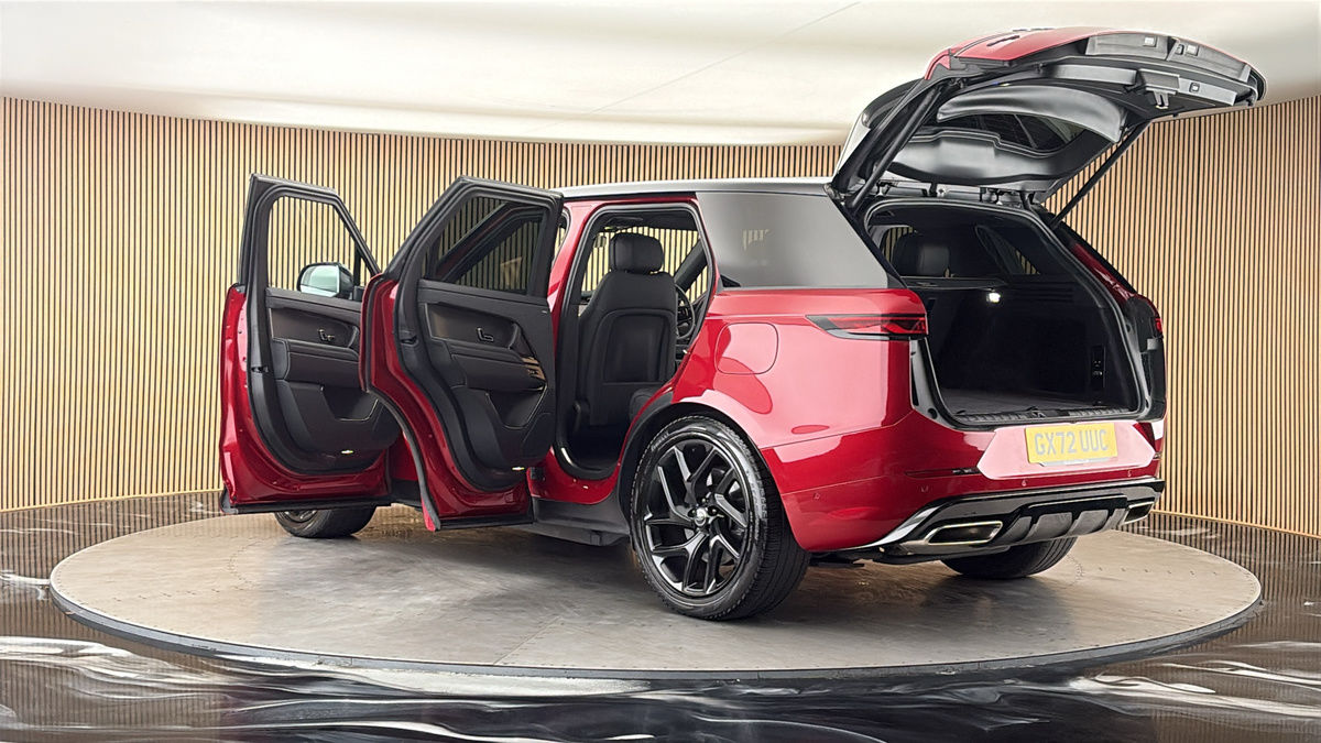 More views of Land Rover Range Rover Sport
