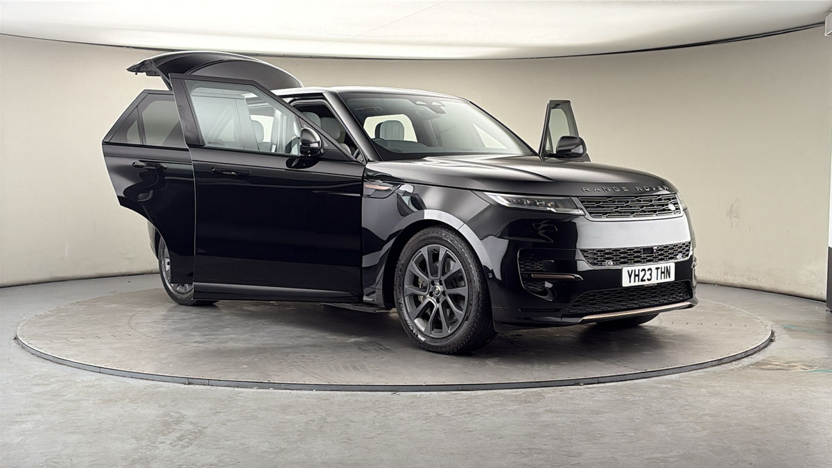More views of Land Rover Range Rover Sport