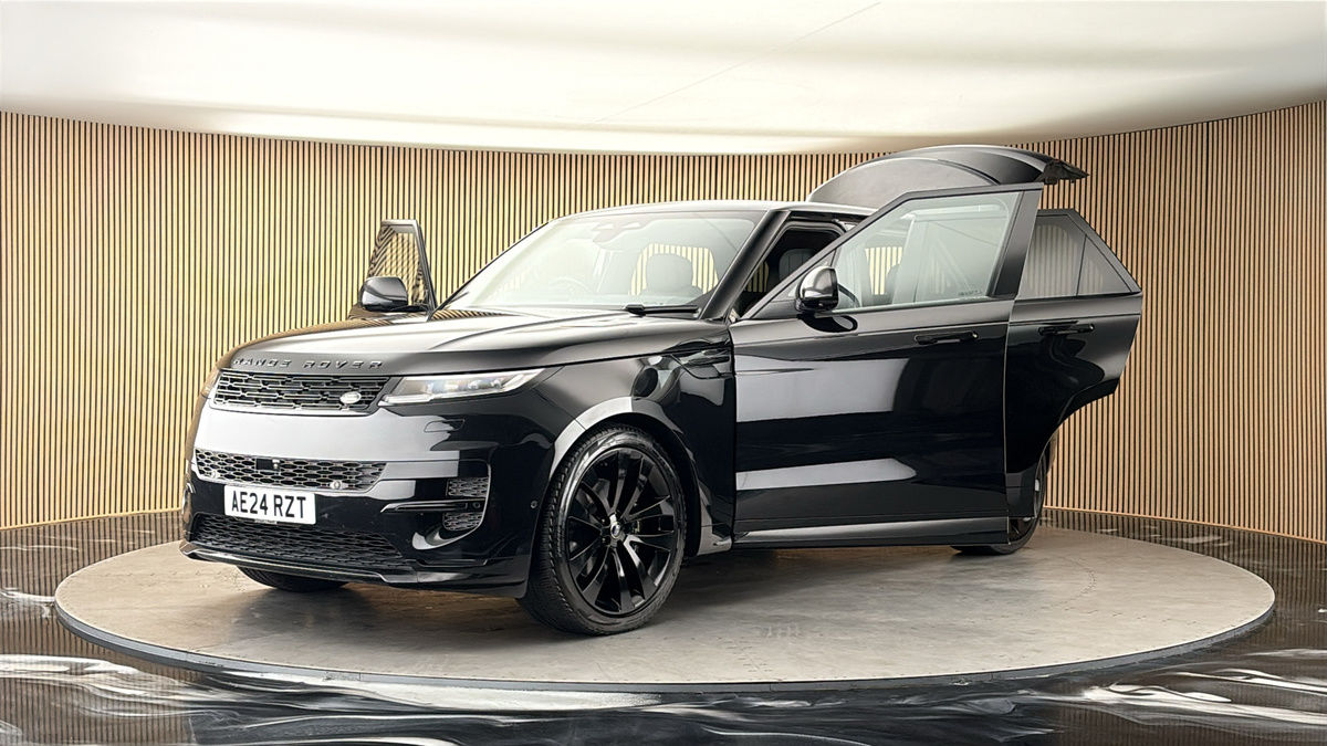 More views of Land Rover Range Rover Sport