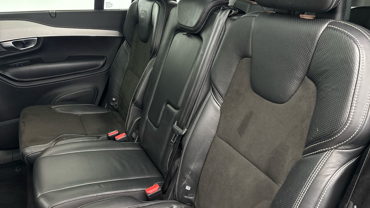 Volvo XC90 Image 8