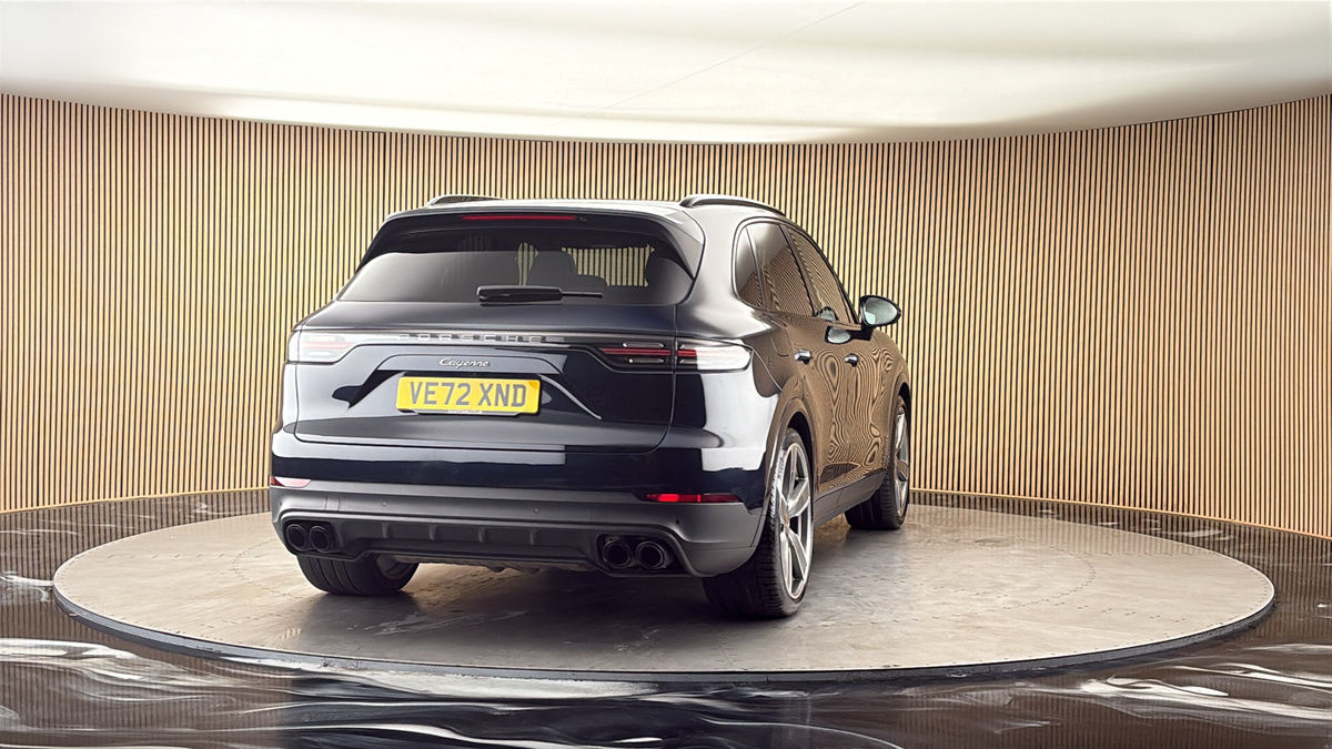 More views of Porsche Cayenne