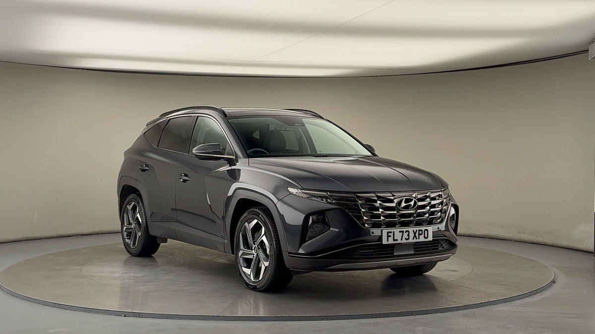 Hyundai TUCSON Sticky Header Image