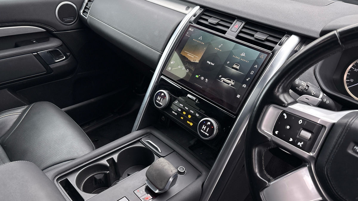 Land Rover Discovery Image 18