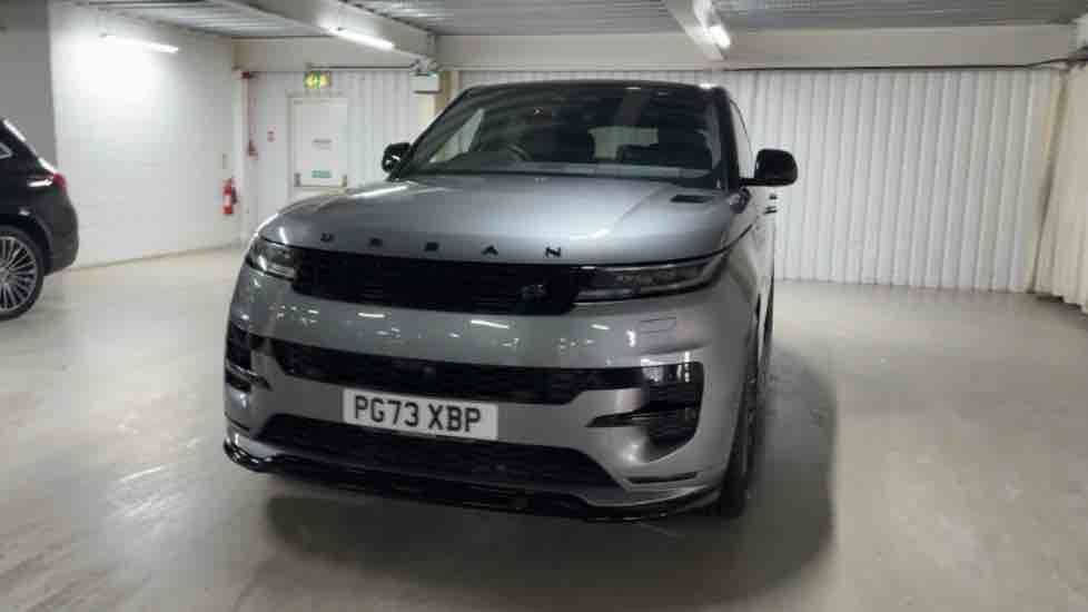 More views of Land Rover Range Rover Sport
