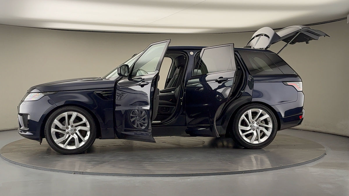 More views of Land Rover Range Rover Sport