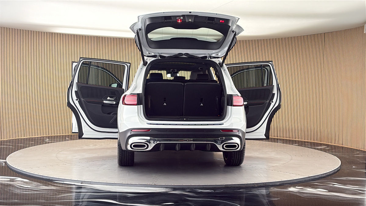 More views of Mercedes-Benz GLB