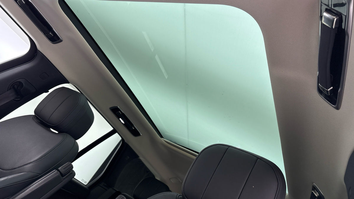 Land Rover Range Rover Image 6