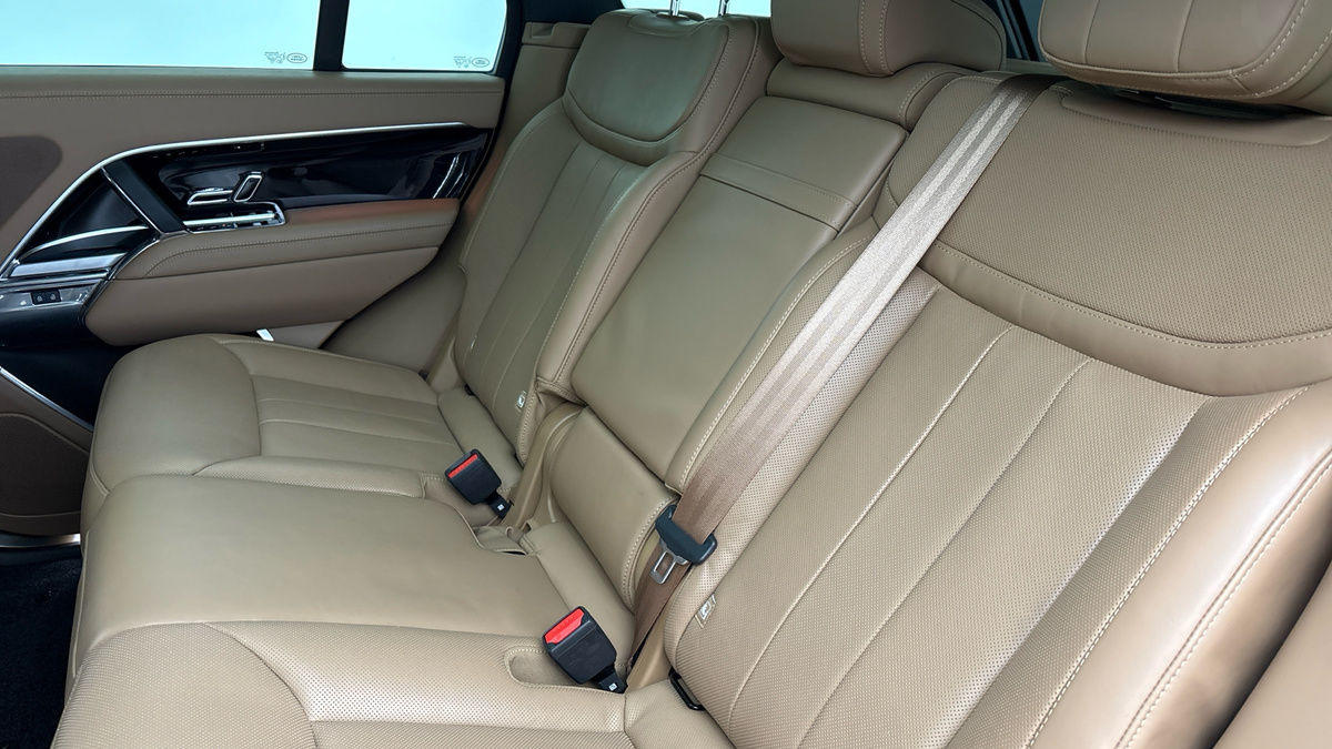 Land Rover Range Rover Image 8