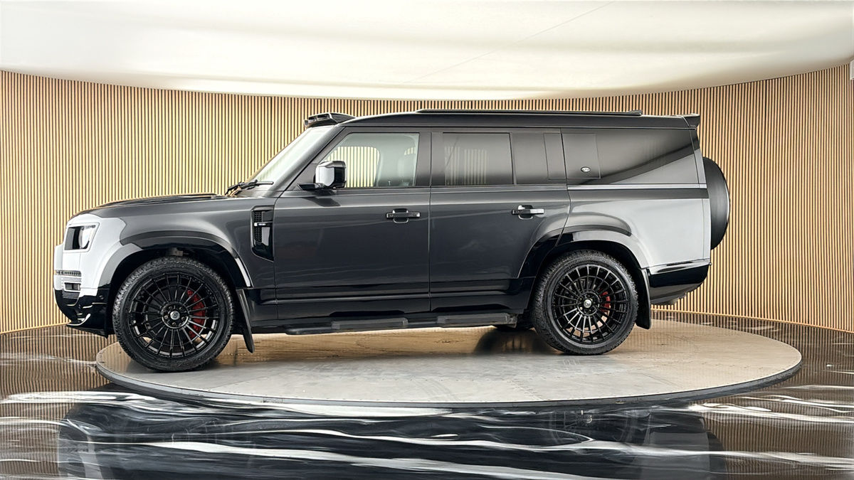 More views of Land Rover Defender 130