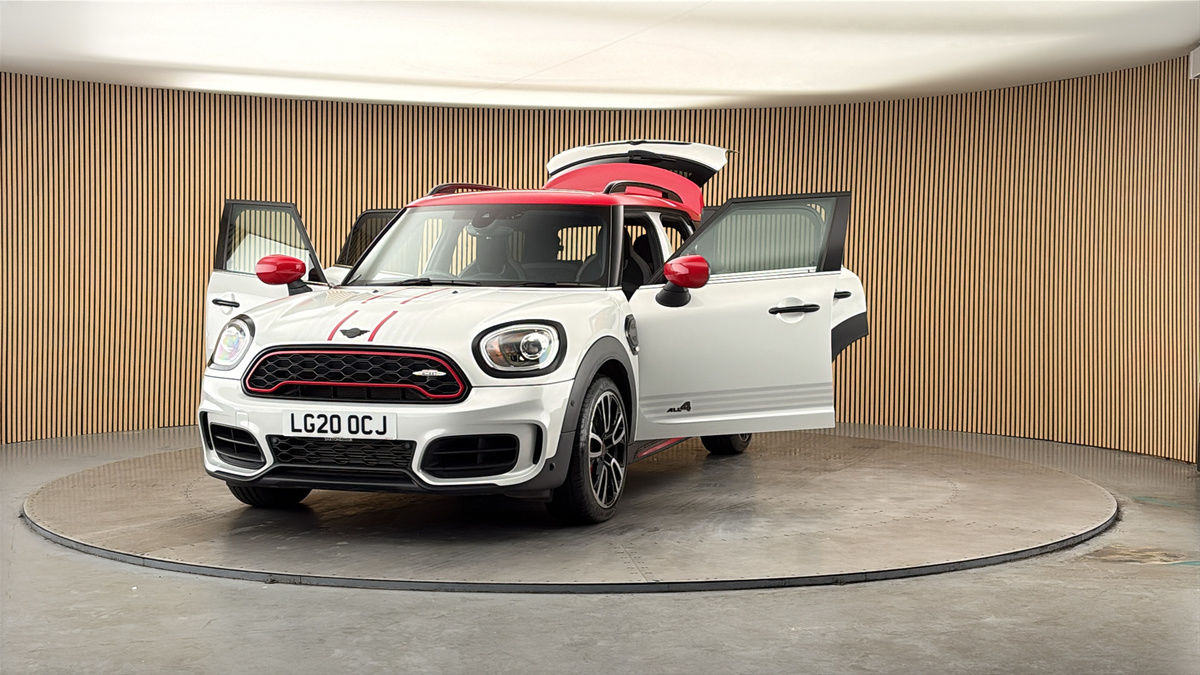 More views of MINI Countryman