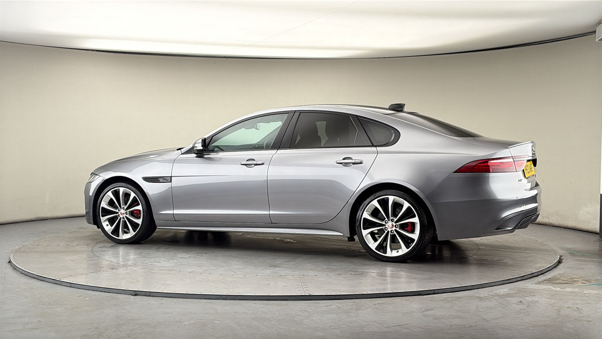 More views of Jaguar XF