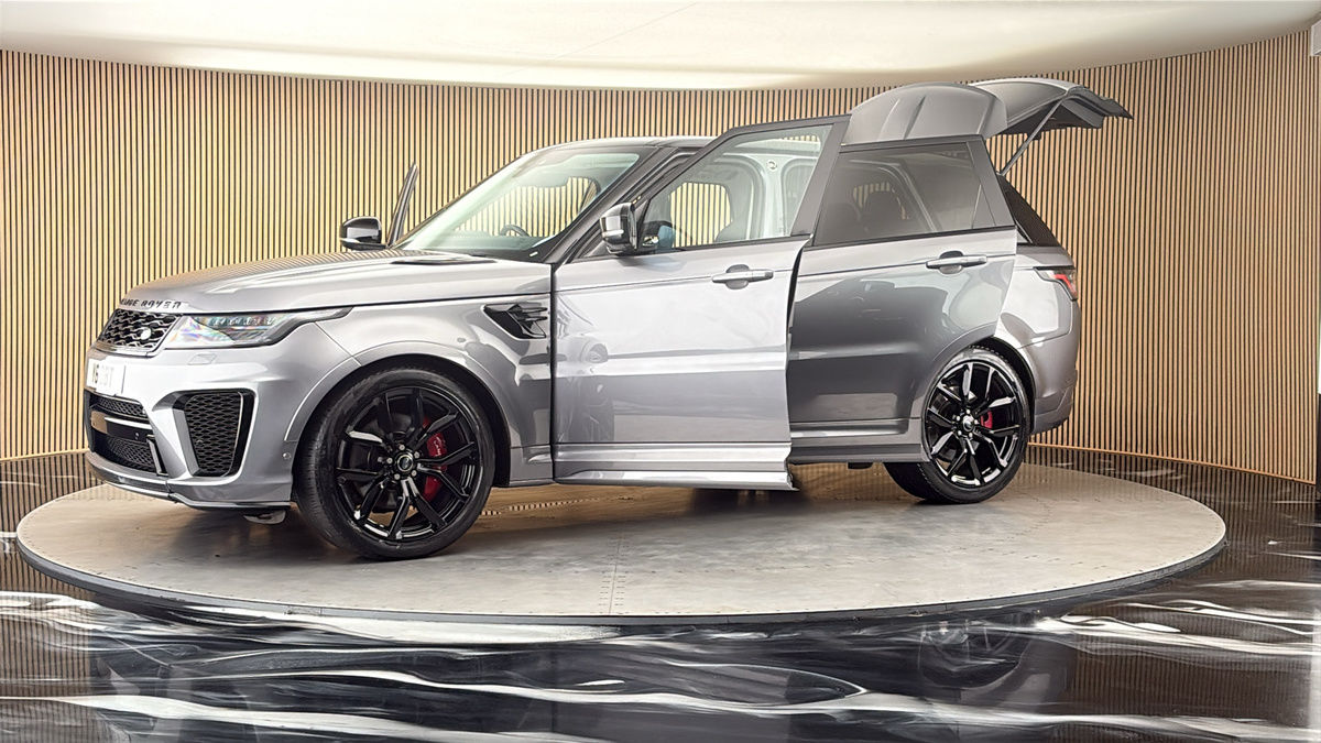More views of Land Rover Range Rover Sport