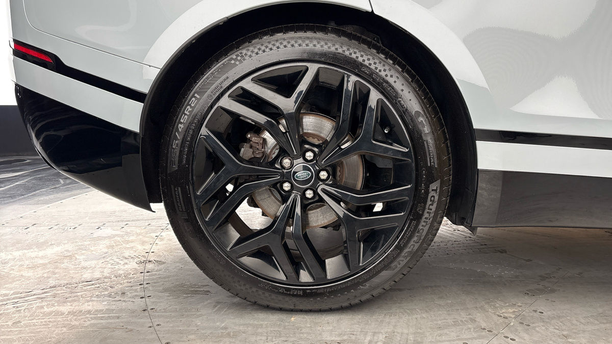 Land Rover Range Rover Velar Image 10