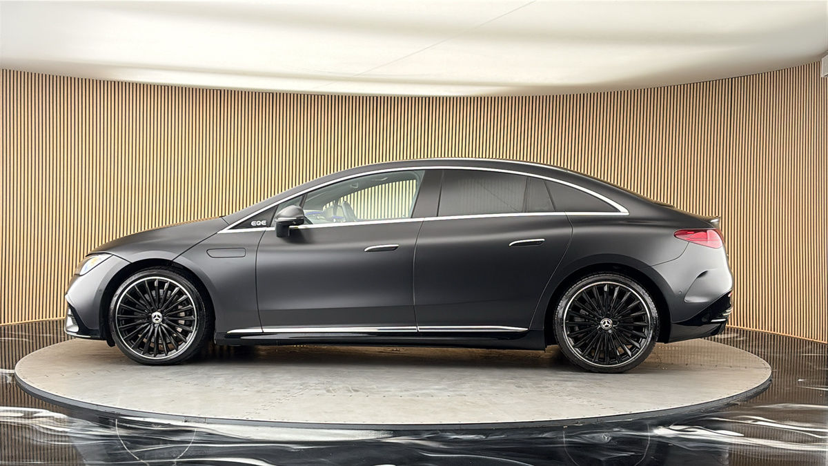 More views of Mercedes-Benz EQE