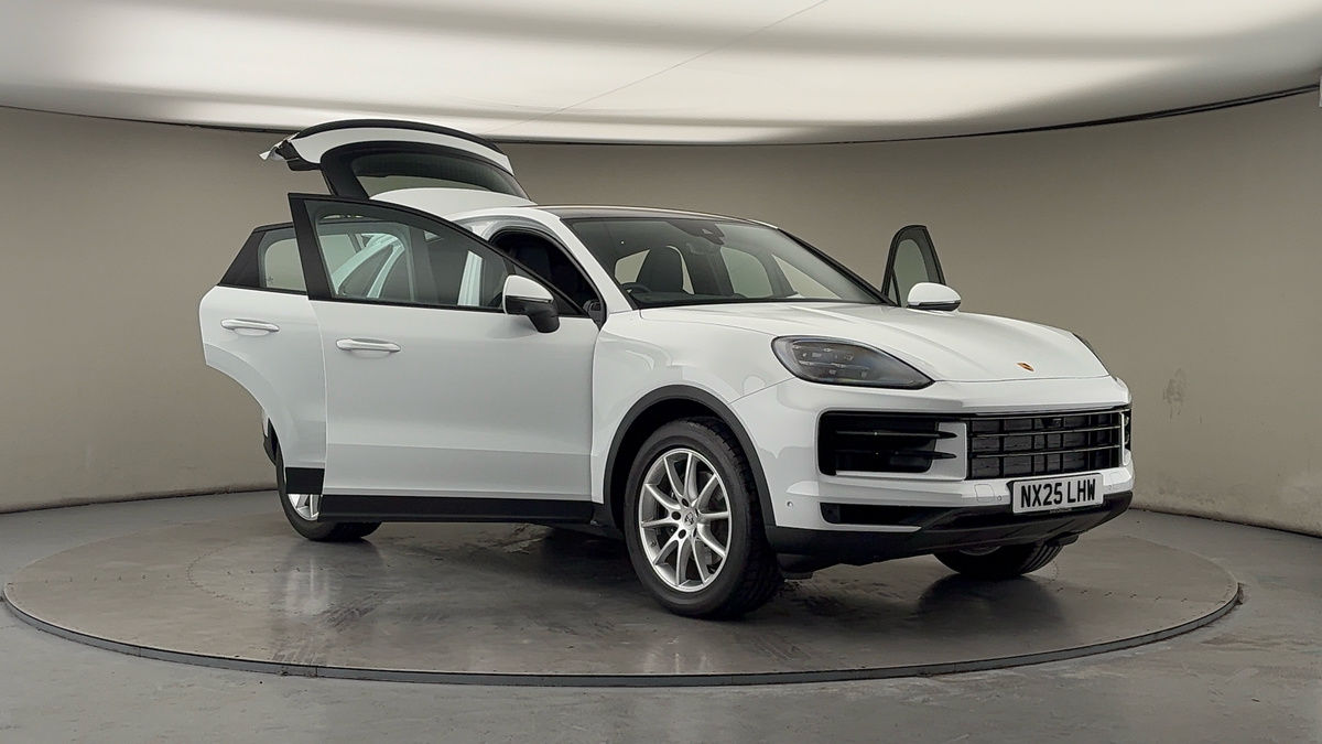 More views of Porsche Cayenne