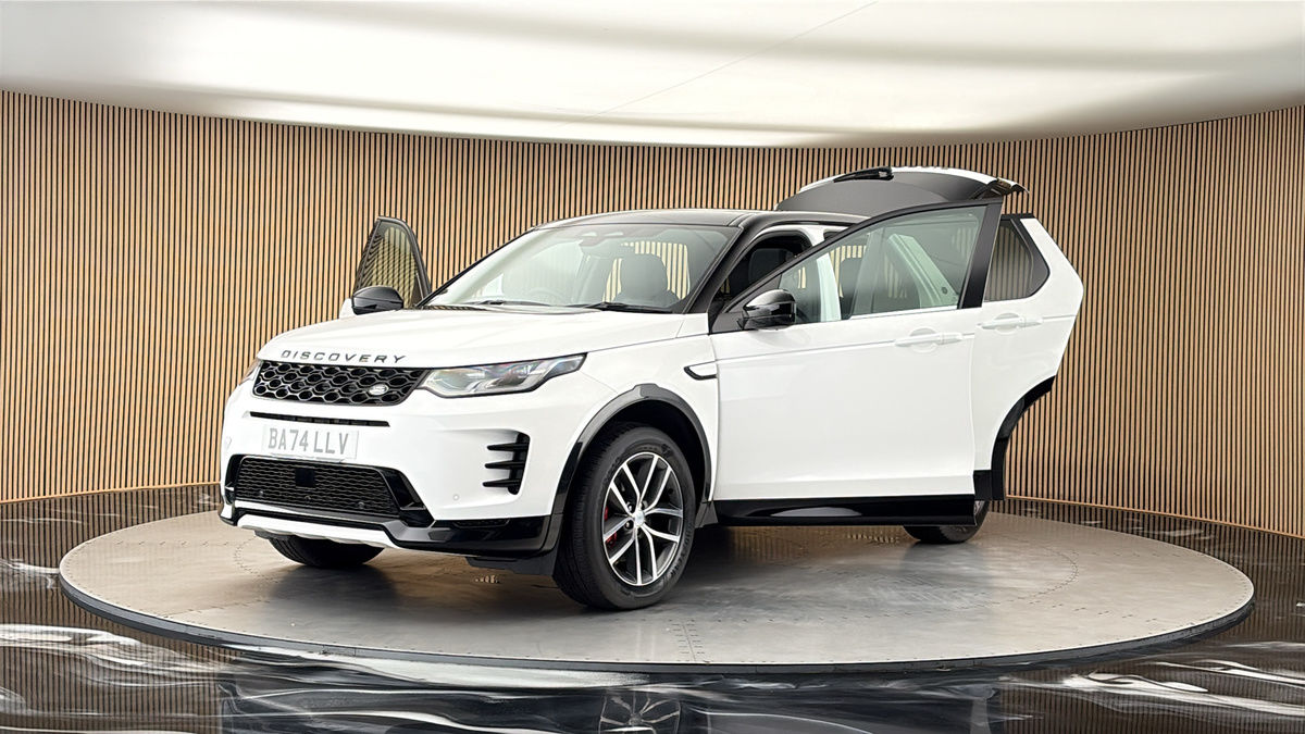 More views of Land Rover Discovery Sport