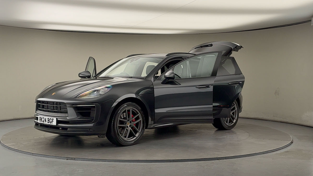 Porsche Macan Image 22