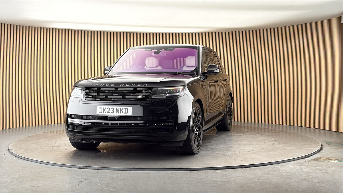 More views of Land Rover Range Rover