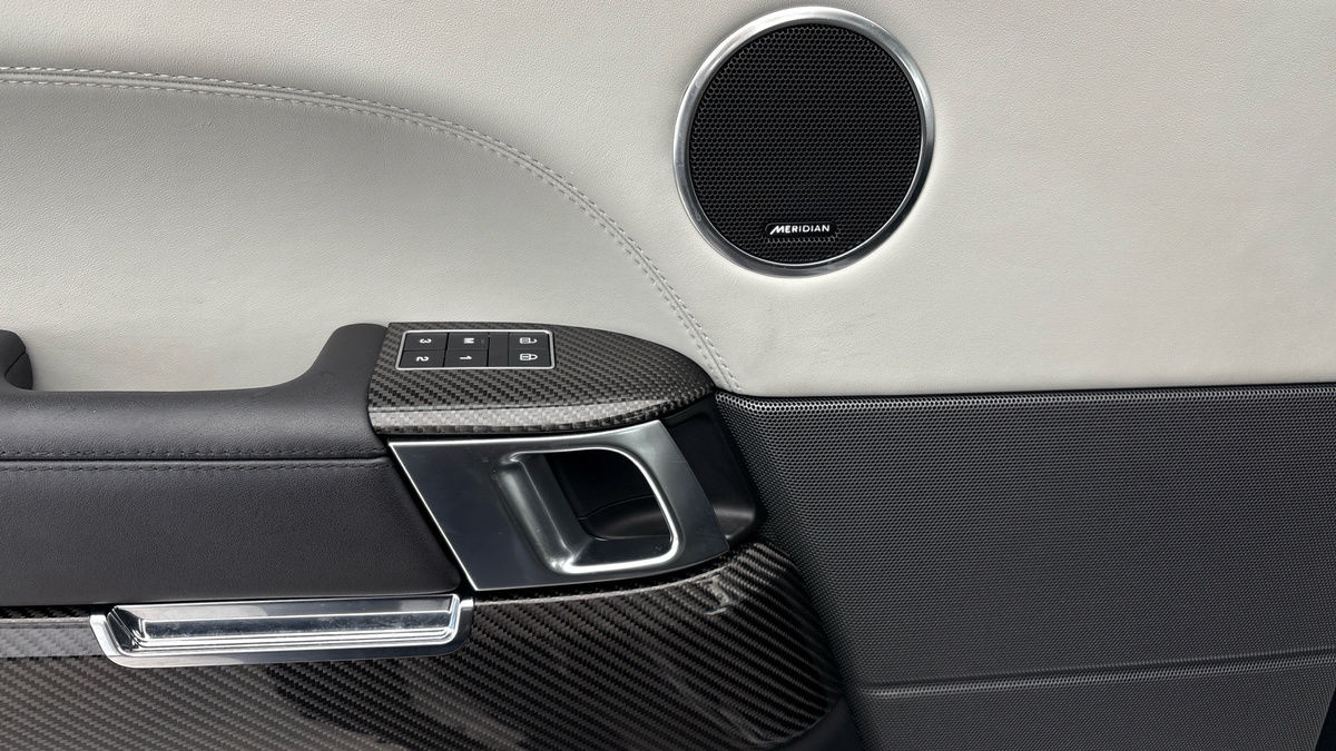 Land Rover Range Rover Sport Image 19
