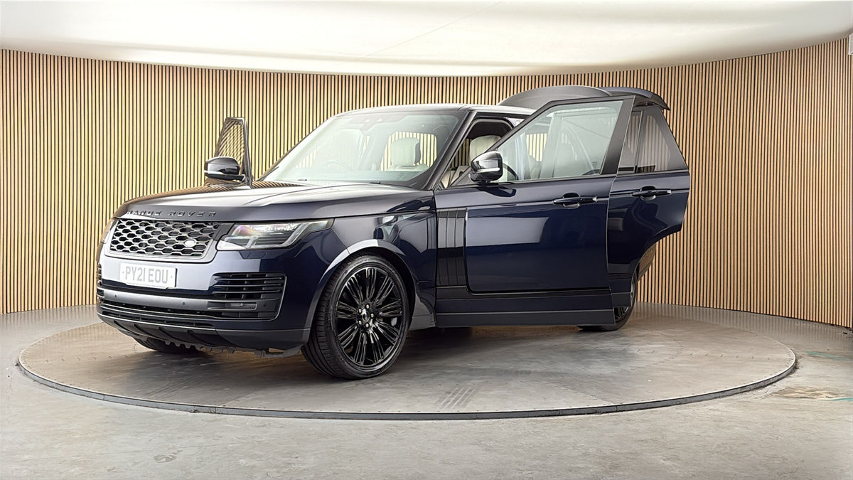 More views of Land Rover Range Rover