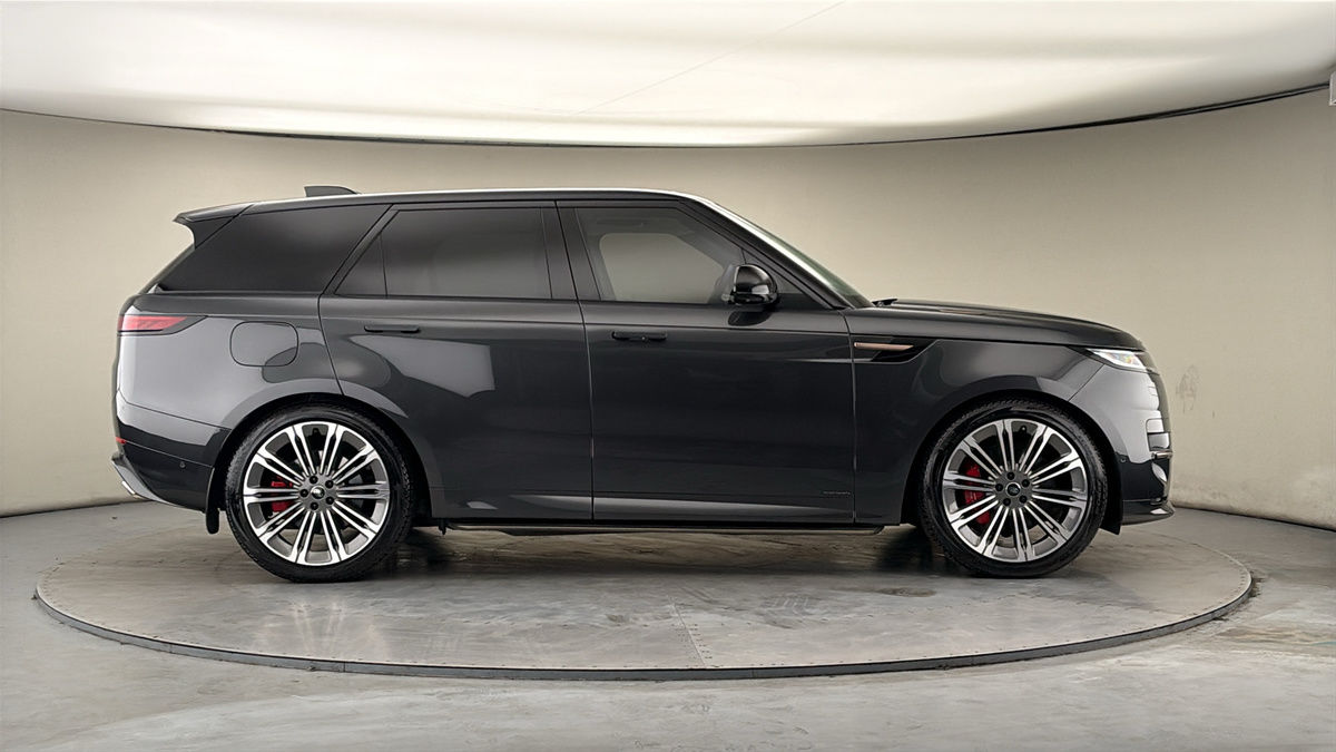 Land Rover Range Rover Sport Image 16