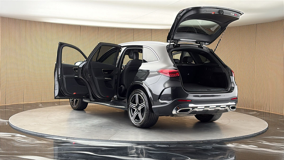 Mercedes-Benz GLC Image 23