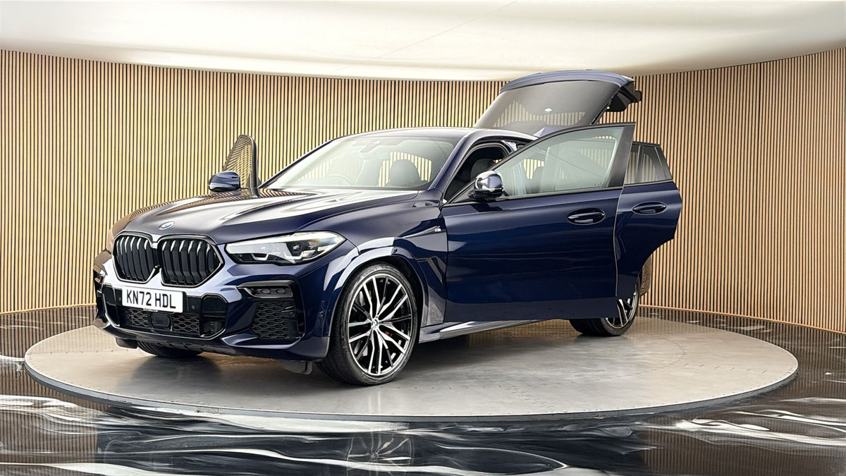 More views of BMW X6