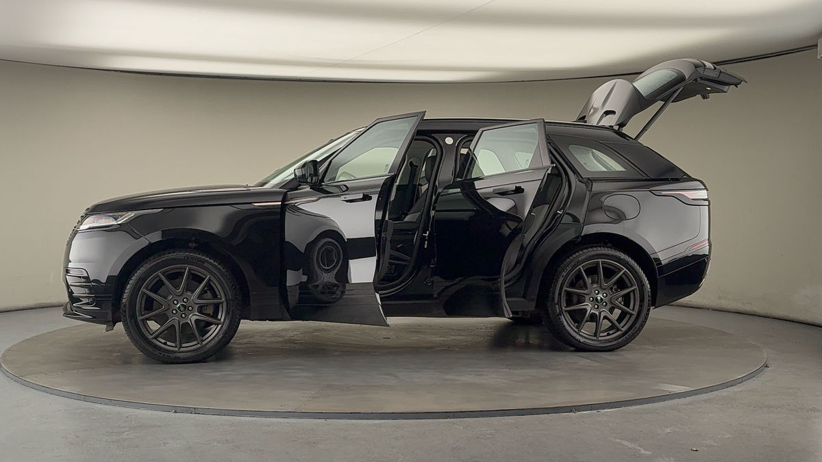 More views of Land Rover Range Rover Velar