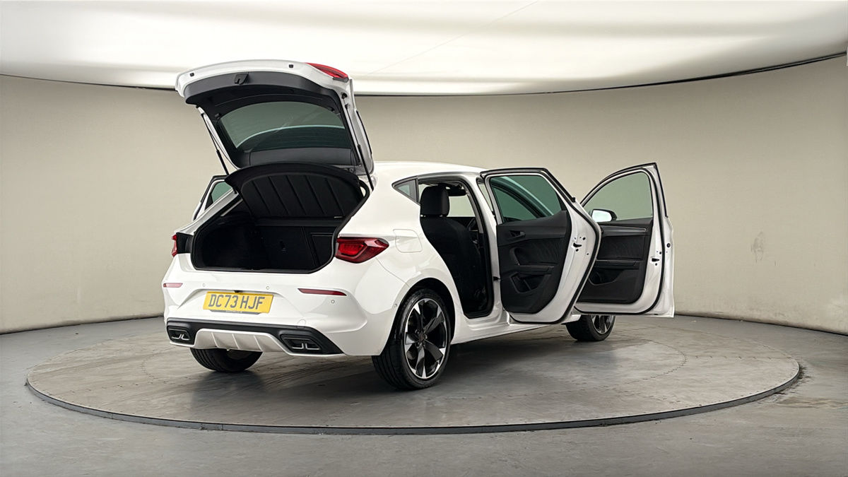 More views of CUPRA Leon