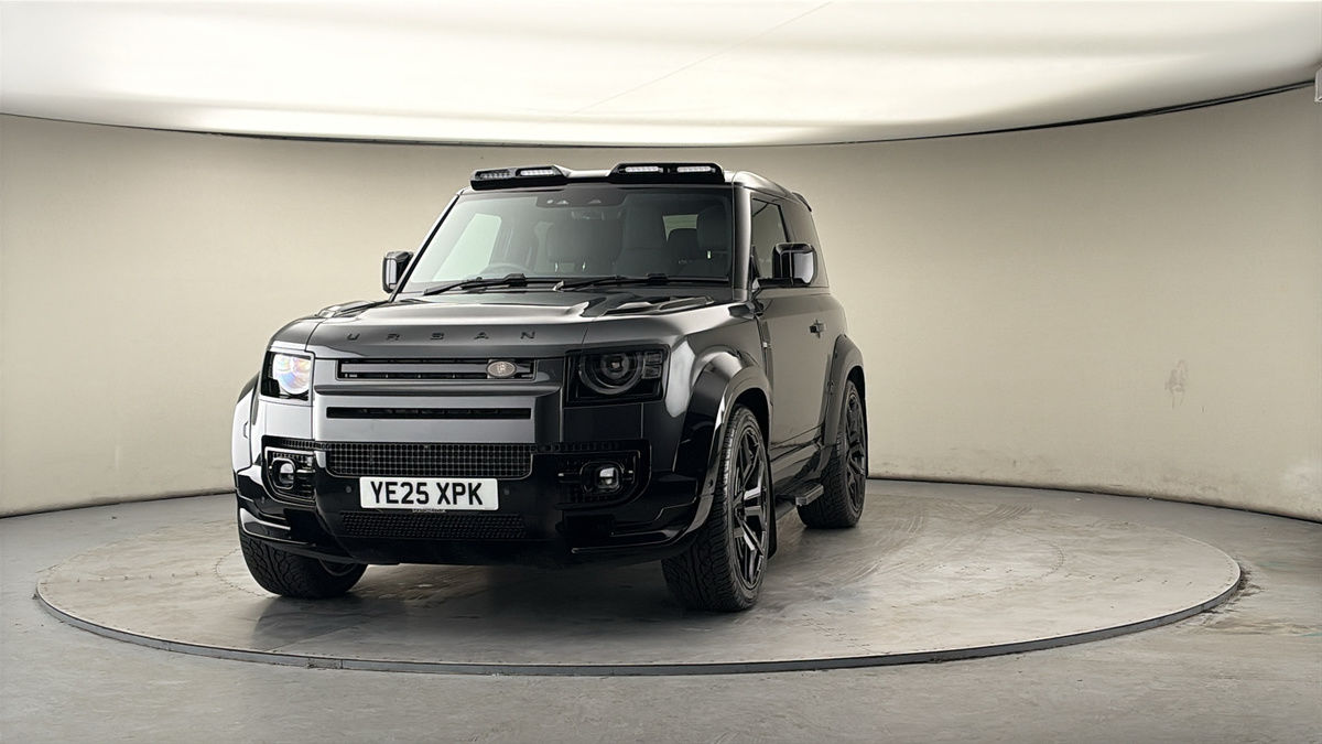 More views of Land Rover Defender 90