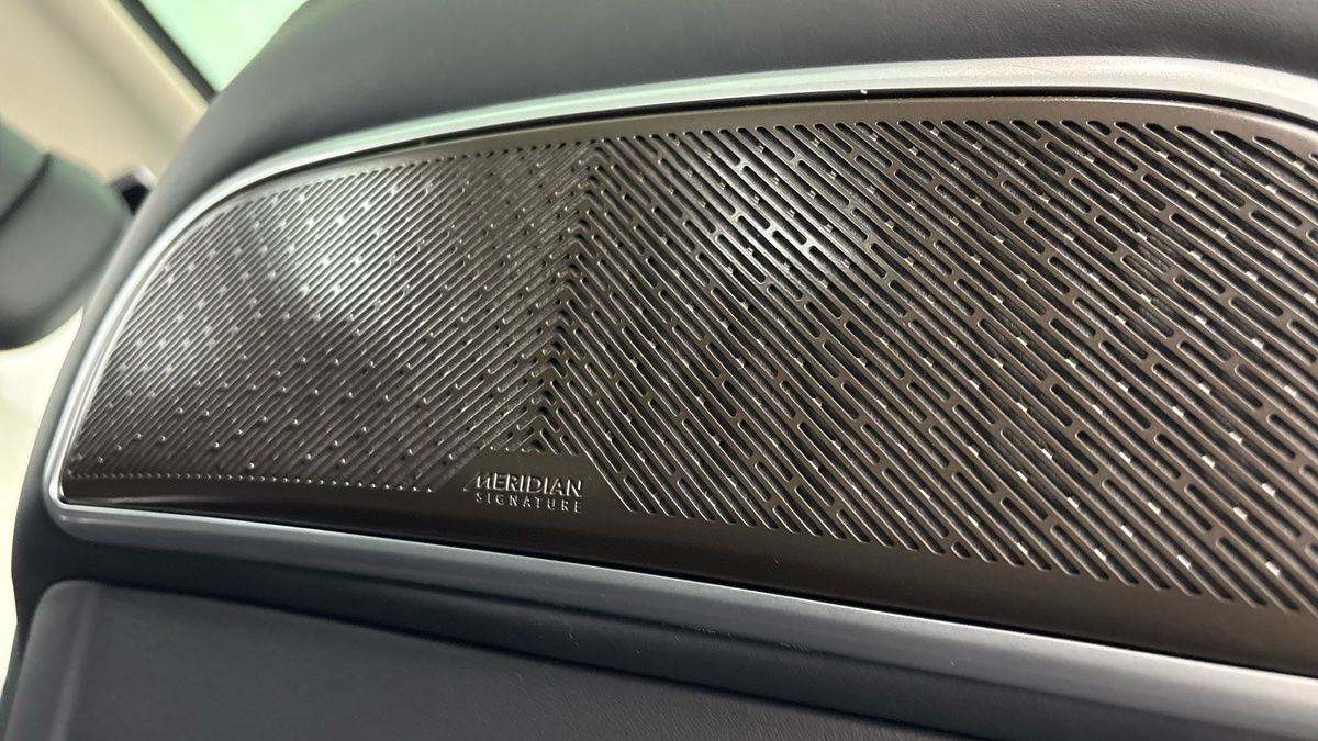 Land Rover Range Rover Image 25