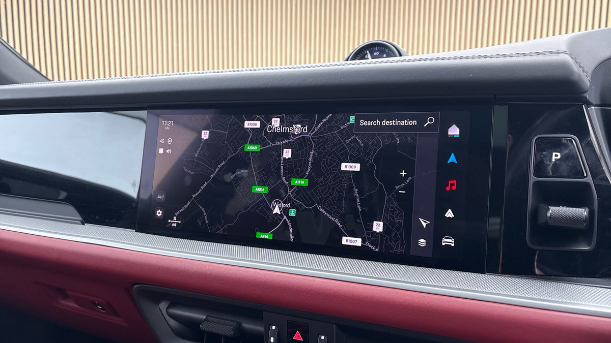 Porsche Cayenne Image 17