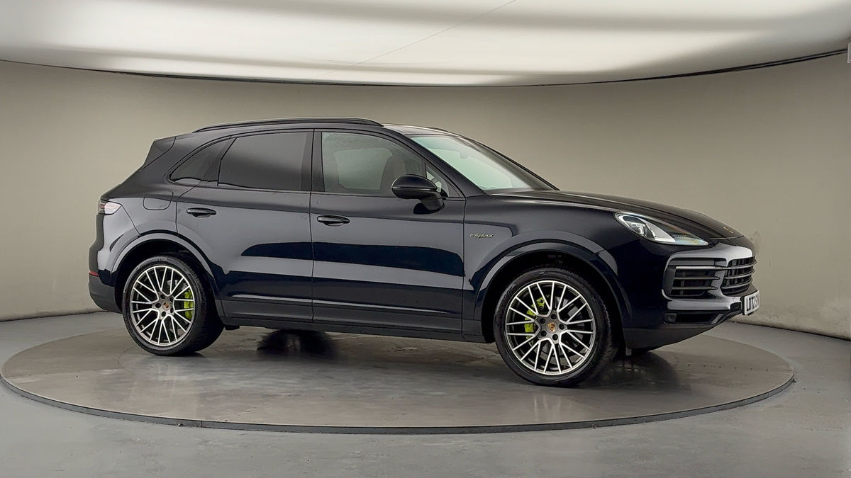 More views of Porsche Cayenne