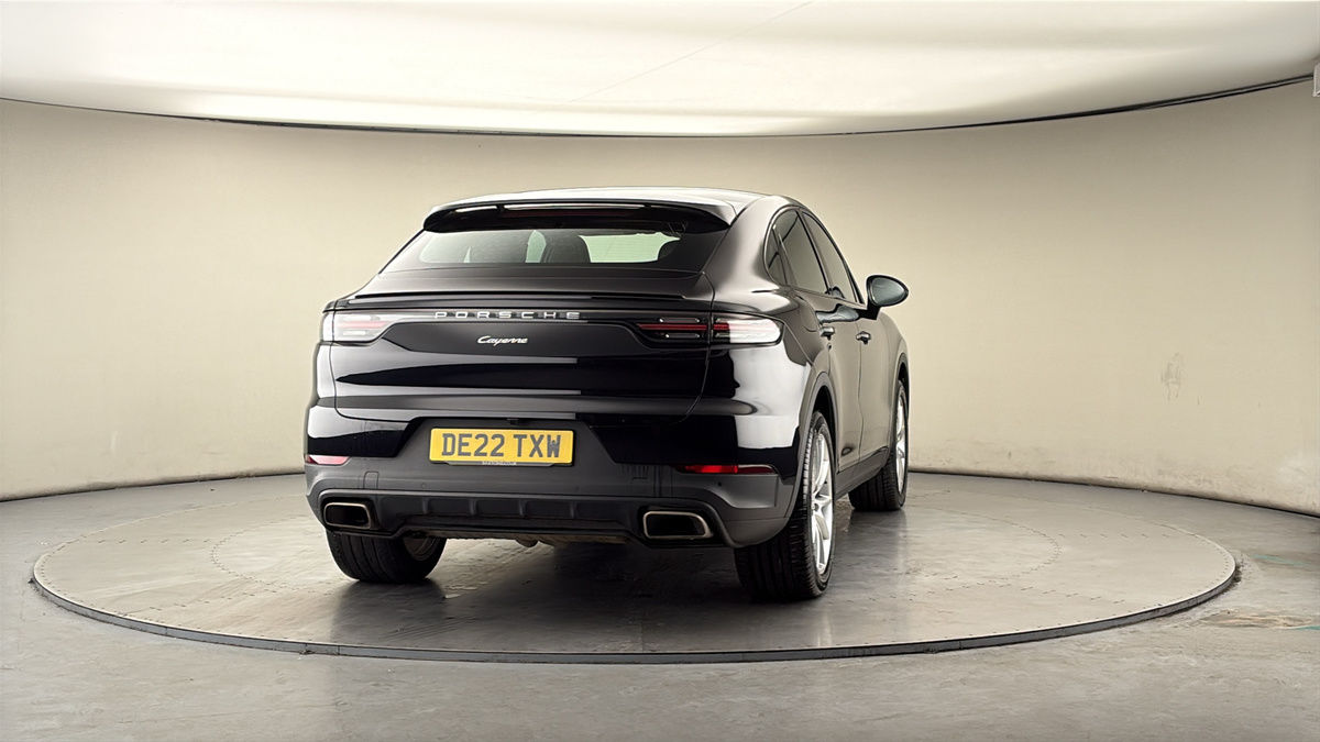 More views of Porsche Cayenne