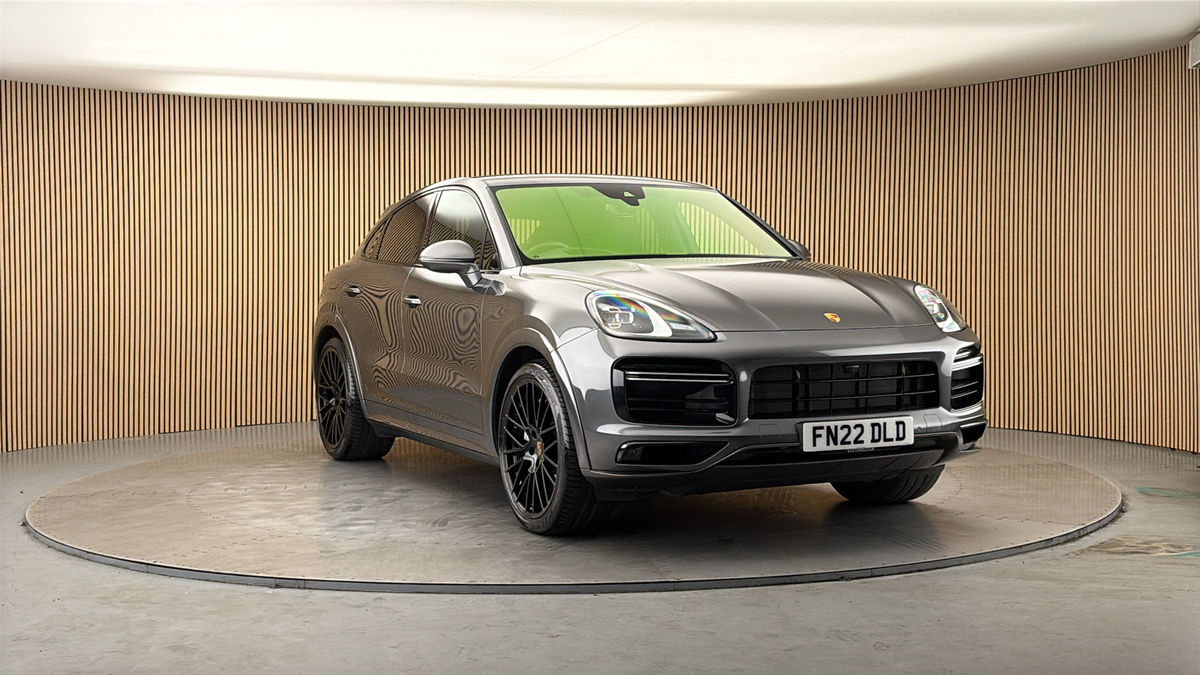 More views of Porsche Cayenne