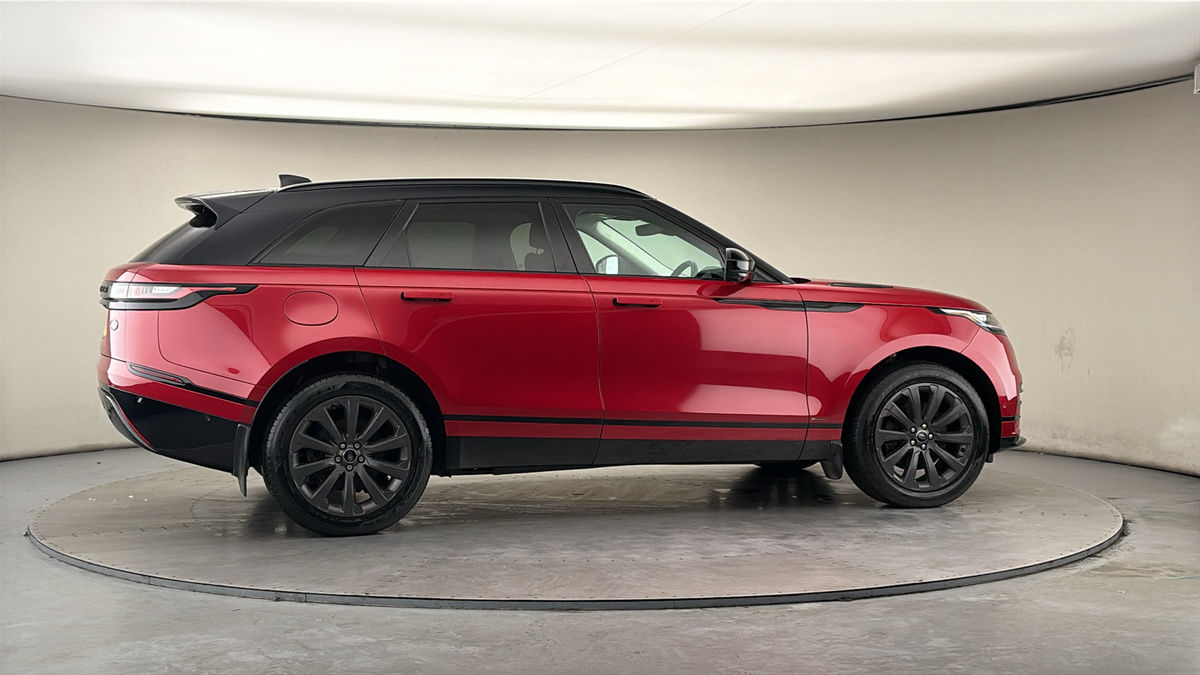 More views of Land Rover Range Rover Velar
