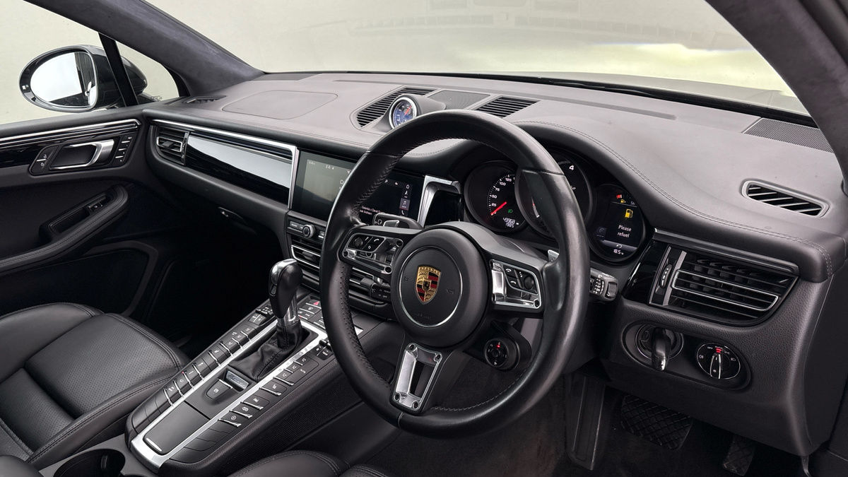 Porsche Macan Image 5