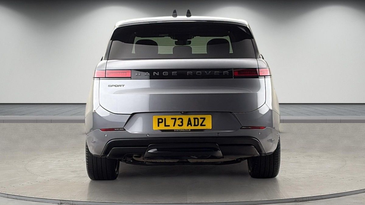 Land Rover Range Rover Sport Image 4