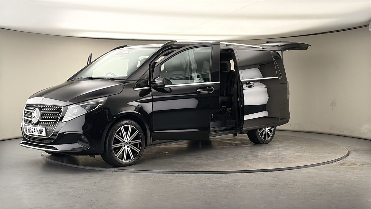 Mercedes-Benz V Class Image 22