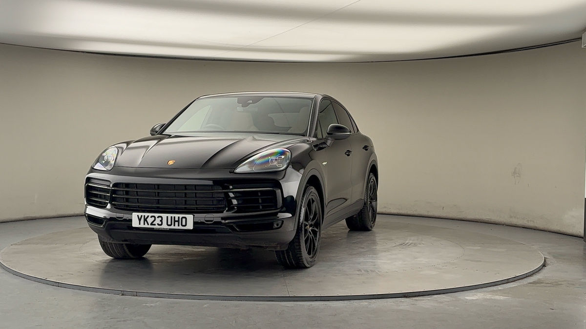 More views of Porsche Cayenne