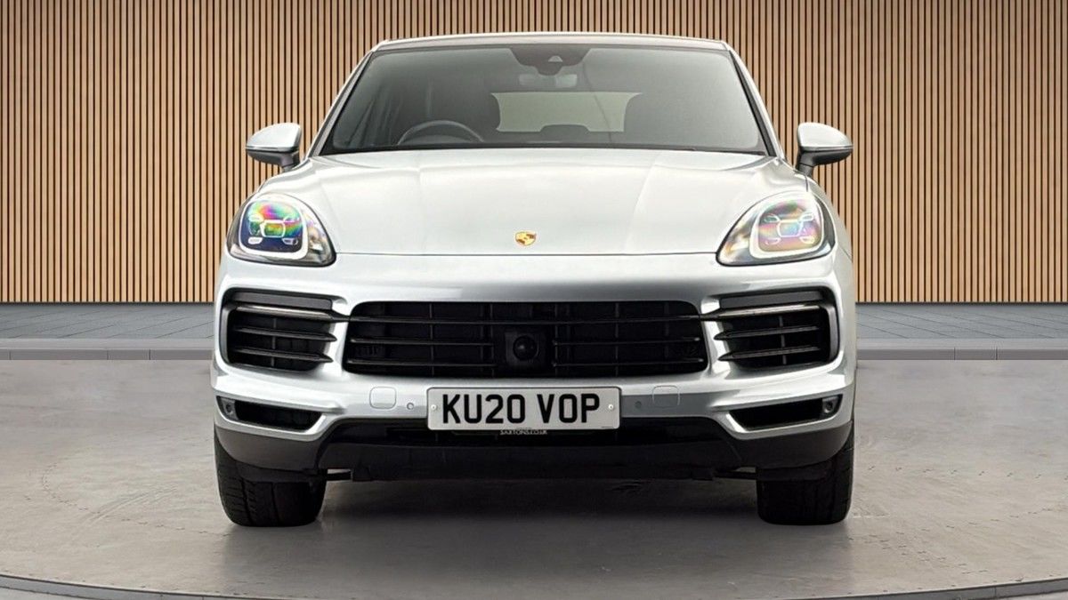 Porsche Cayenne Image 3