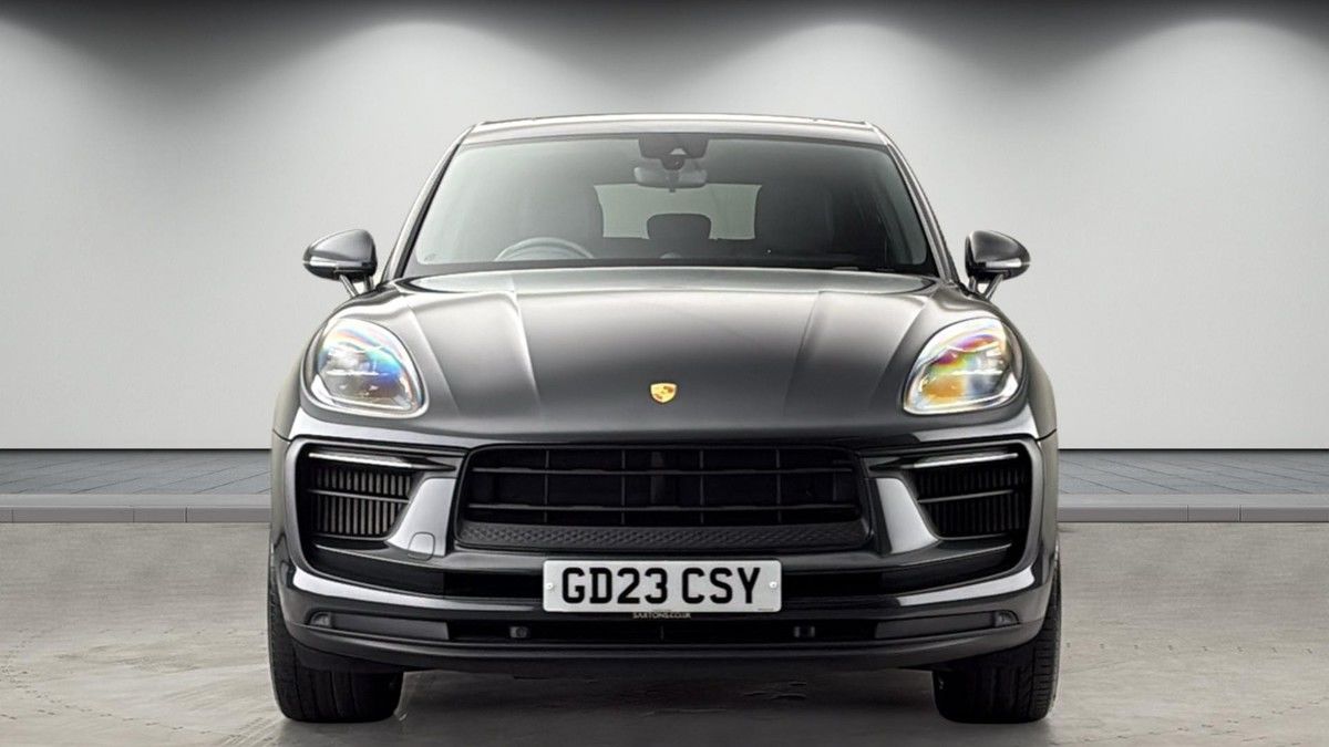 Porsche Macan Image 3