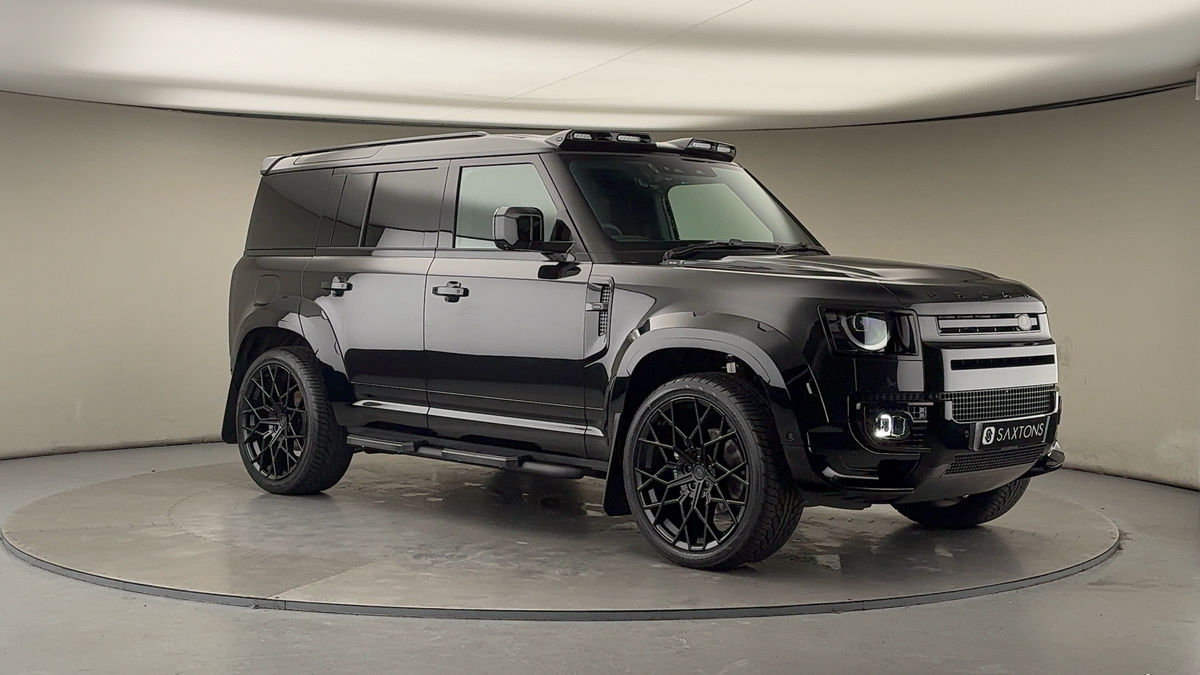 More views of Land Rover Defender 110