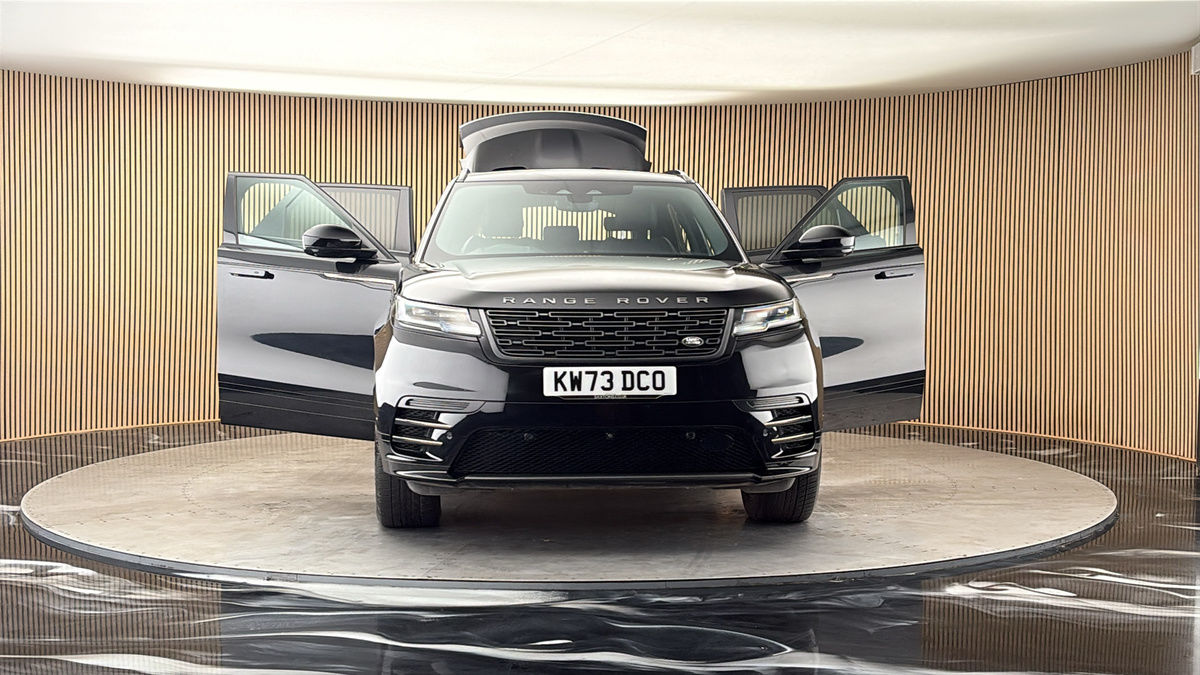 More views of Land Rover Range Rover Velar