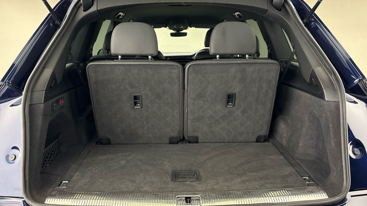 Audi Q7 Image 22